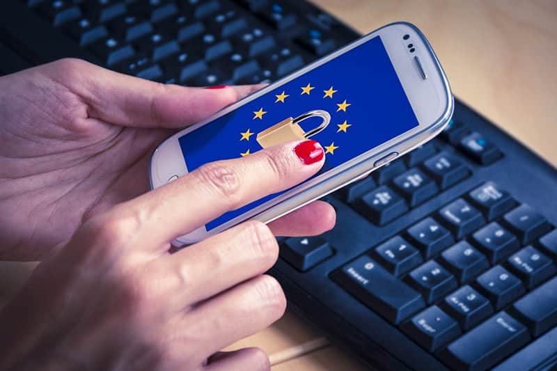 GDPR, IoT, Social Engineering