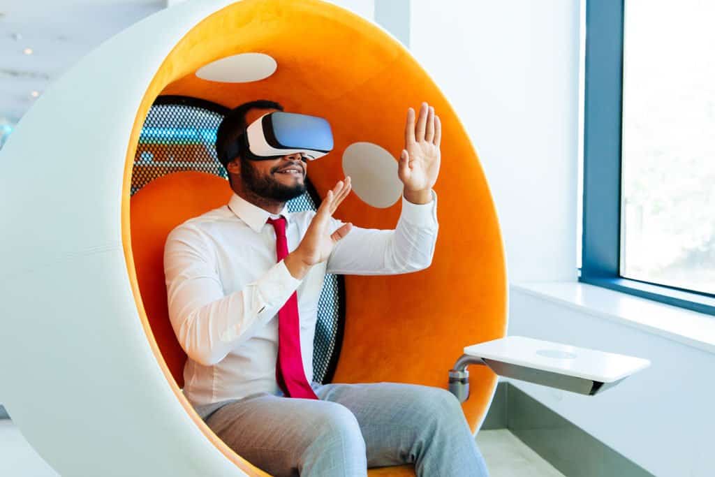 Virtual Reality Immersive Learning